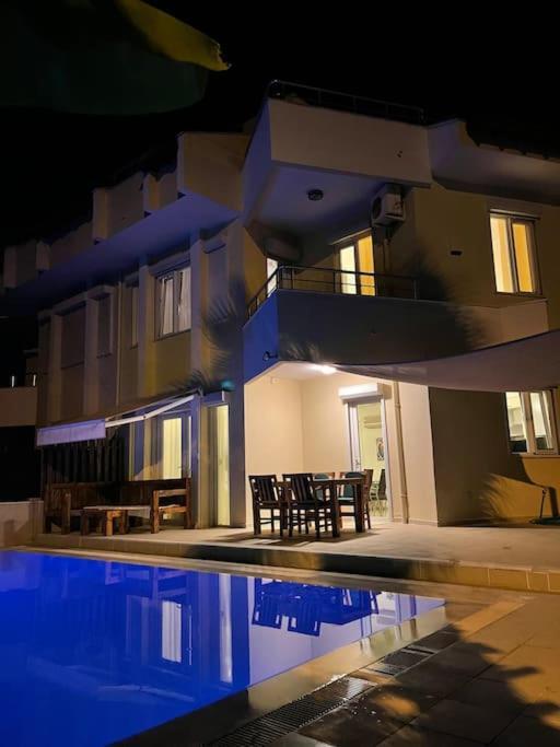 Excellent 3 Storey Villa With A Swimming Pool Belek Bagian luar foto