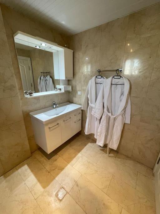 Excellent 3 Storey Villa With A Swimming Pool Belek Bagian luar foto